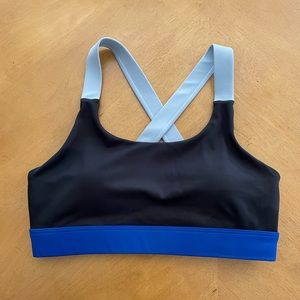 Willo active sports bra
